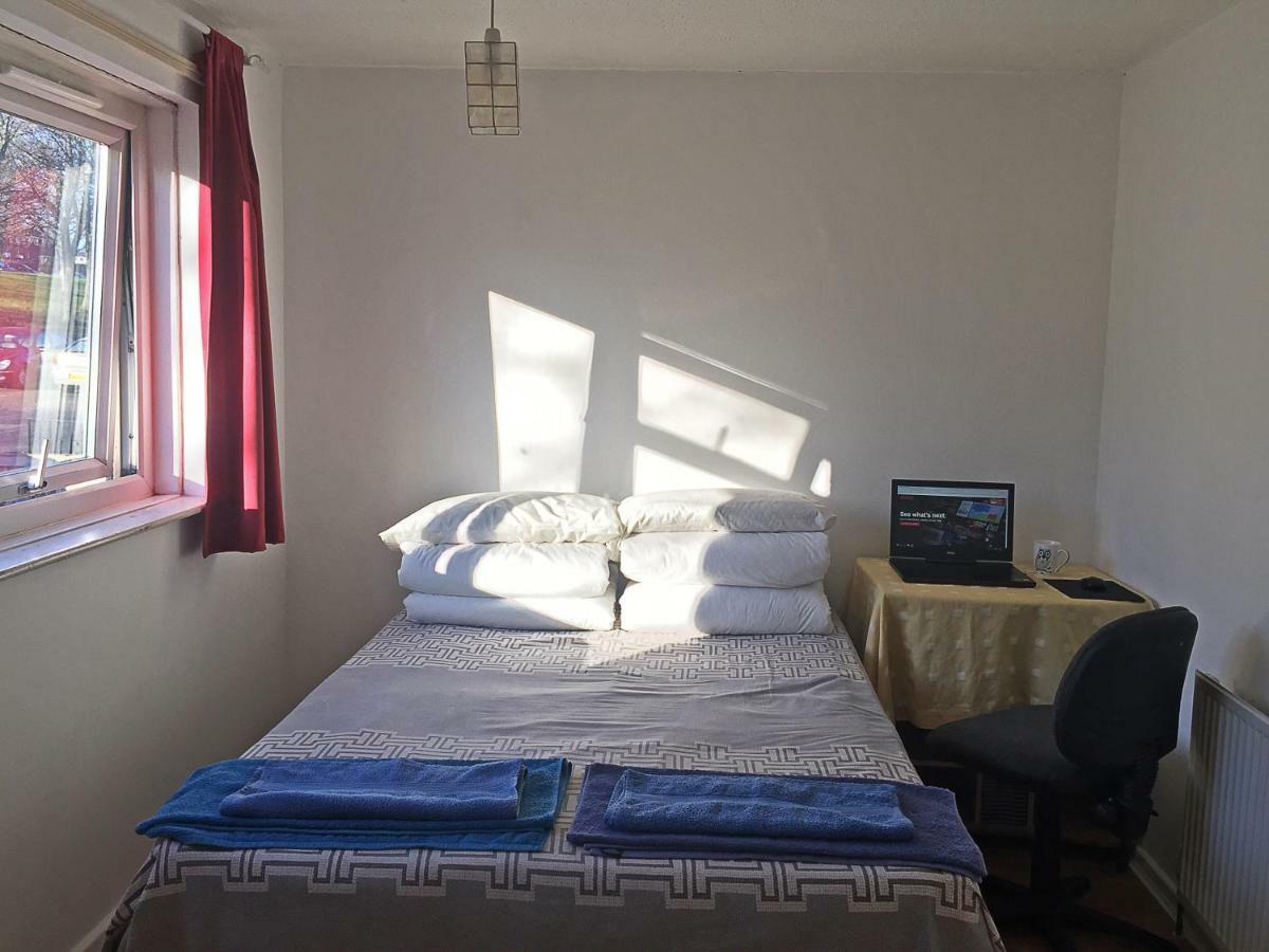 Cherry House & Self Catering Hotel Leeds  Kültér fotó