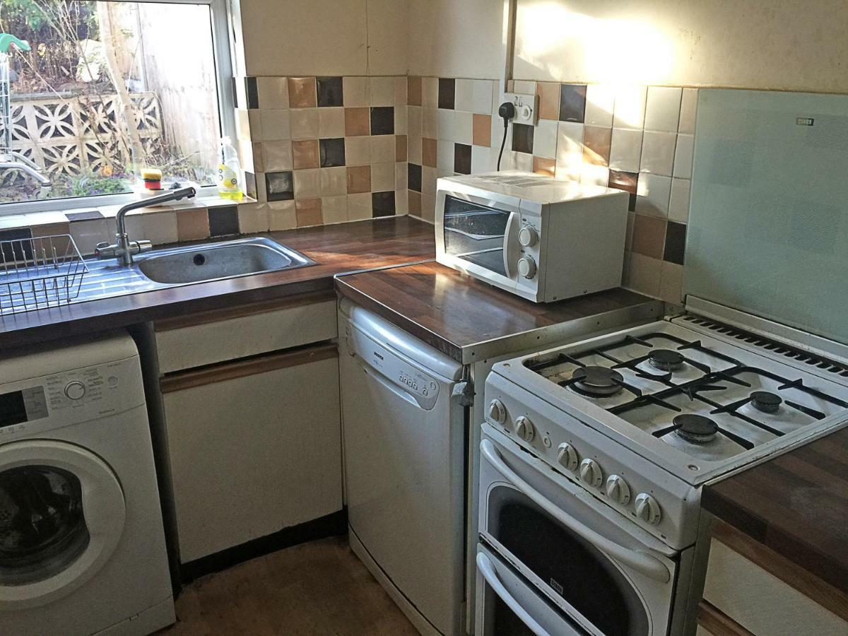 Cherry House & Self Catering Hotel Leeds  Kültér fotó